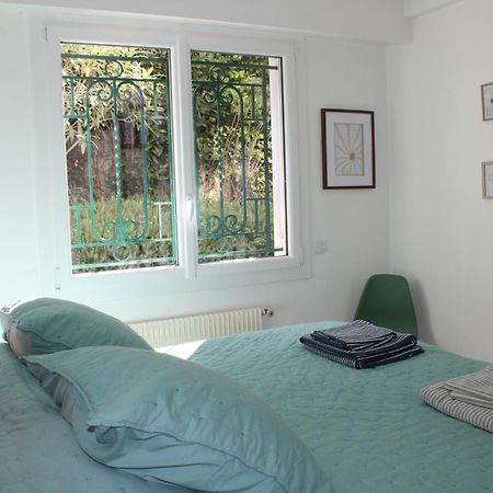 Rez De Jardin De 65M2 Dans Villa A Nice Exteriör bild