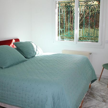 Rez De Jardin De 65M2 Dans Villa A Nice Exteriör bild