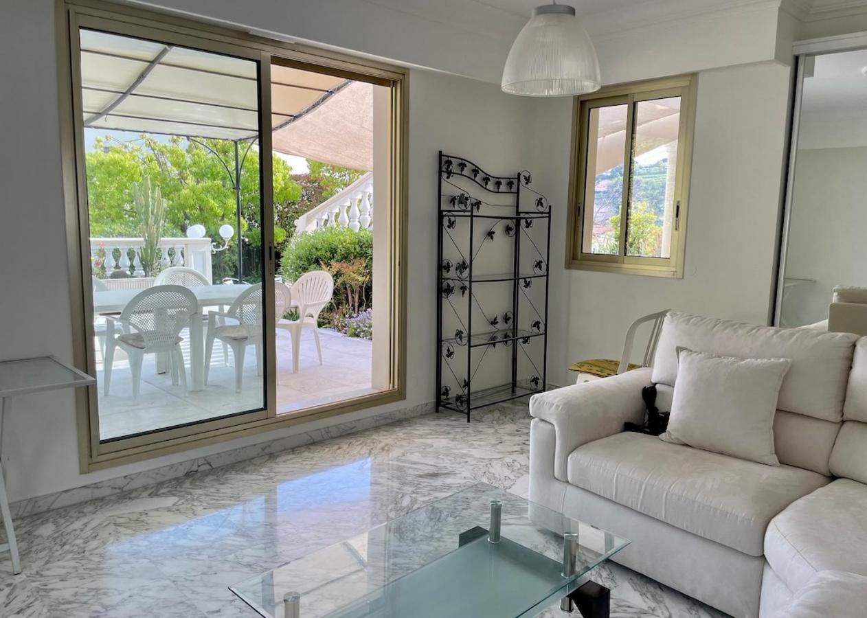 Rez De Jardin De 65M2 Dans Villa A Nice Exteriör bild