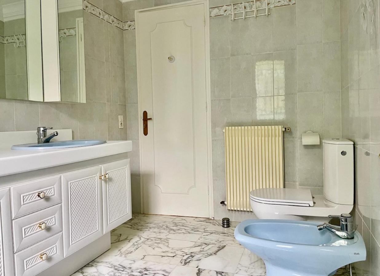 Rez De Jardin De 65M2 Dans Villa A Nice Exteriör bild